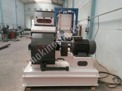 Hammer Mill Grinding Machine