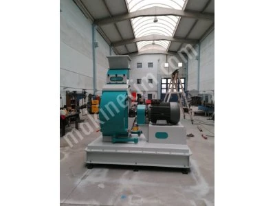 Hammer Mill Grinding Machine