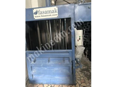 40 Tonluk Dikey Balya Presi