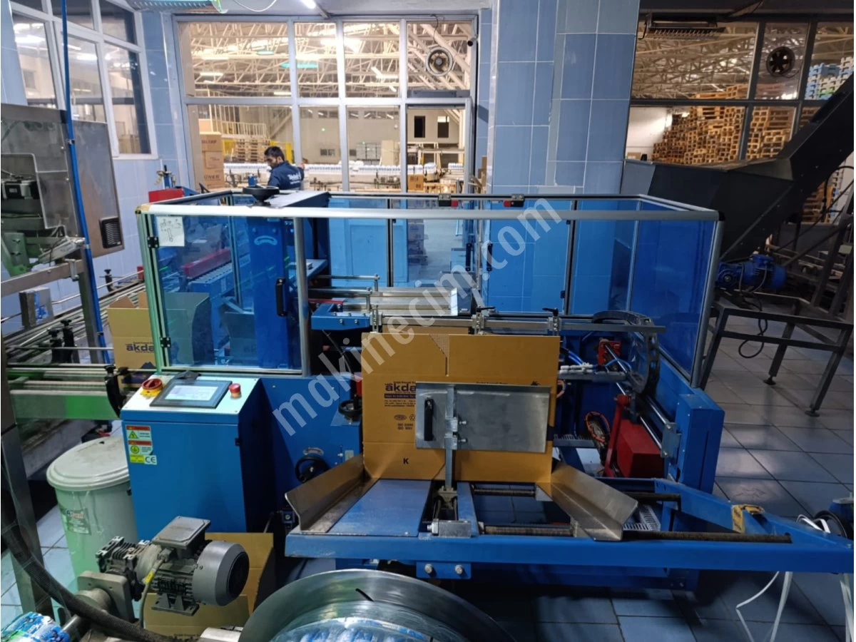 Temiz Kullanılmış Bakımlı Betapak Marka Bpt-S-25/50 Tip Tam Otomatik Termoform Bardak Su Makinesi