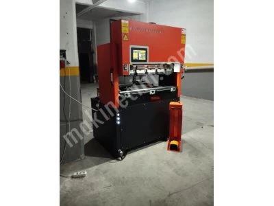 Tek Piston 1230*2 Axis 30 Ton Abkant