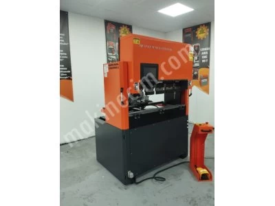 Tek Piston 1230*2 Axis 30 Ton Abkant