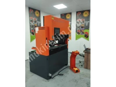 Tek Piston 1230*2 Axis 30 Ton Abkant