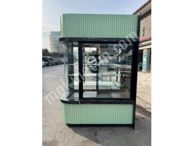 Kule Tipi Yaş Pasta Dolabı