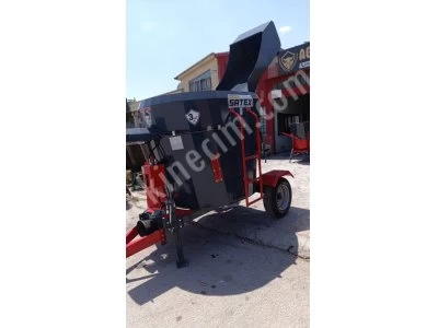 2 Metreküp Çekilir Tip Elektirikli Yem Karma Makinesi