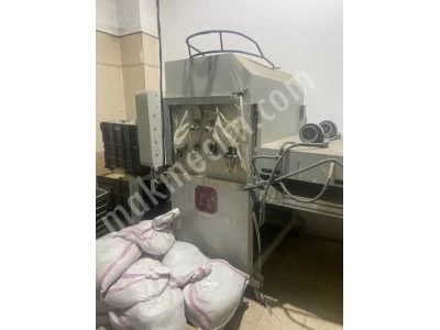 Lateks Püskürtme Makinaları 2 Adet