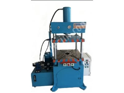 Ergonomik Tasarımlı Derin Çekme Sıvama Presi