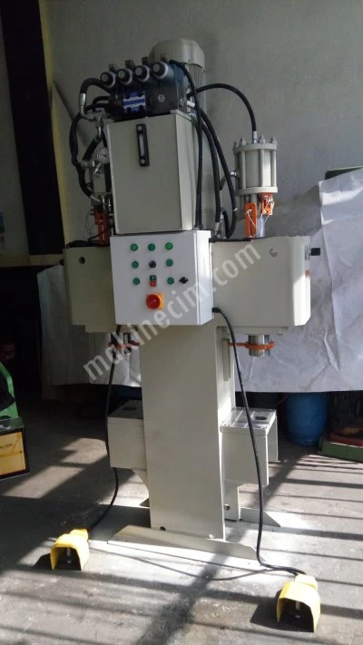 Çift Gözlü C Tipi Pres Makinesi
