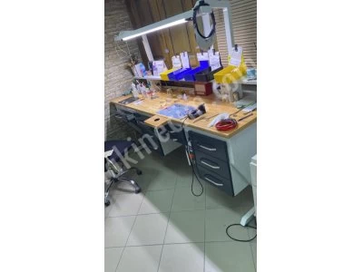 Üst Segment Diş Laboratuvarı Ekipmanları-Acil Komple Devir !!!!