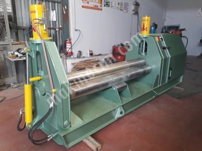Üretimden 2200 * 12 Mm / 2600 * 12 Mm 3 Toplu Silindir Büküm Makinaları