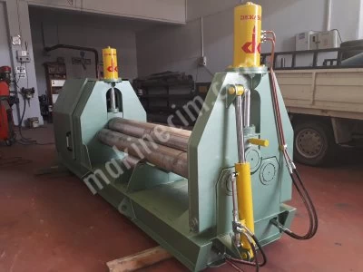 Üretimden 2200 * 12 Mm / 2600 * 12 Mm 3 Toplu Silindir Büküm Makinaları