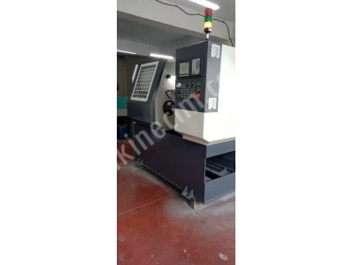 Xyz-Axis Cnc Automatic Machine With Powerful Servo Motor Structure