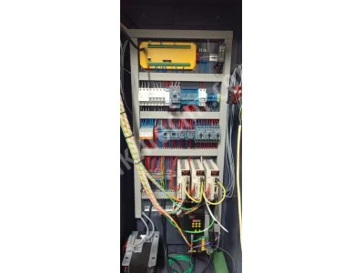 Xyz-Axis Cnc Automatic Machine With Powerful Servo Motor Structure