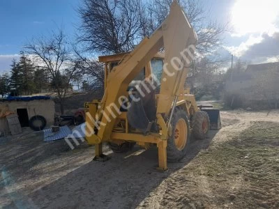 Massey Ferguson Kazıcı Yükleyici Kepçe