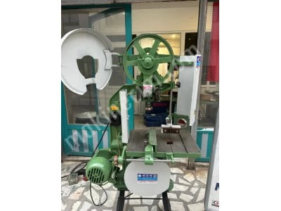 Işılmak 30Luk 220V Ev Elektriğiyle Çalışan Döküm Gövde Minik Minyatür Bıçkı Hızar Şerit Testere