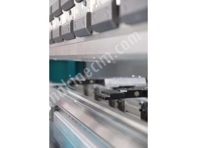 Cnc Hydraulic Press Brake
