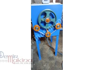 Pulley Type Tractor In Wire Extrusion