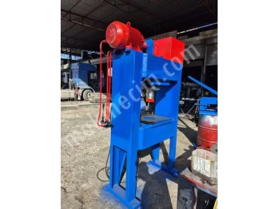 100 Ton Hidrolik Pres Yağı Dahil 0 Revizyon Yapıldı