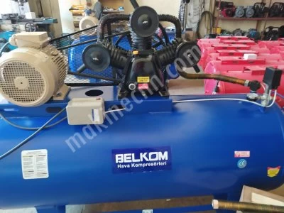 500 Lt 8 Bar, 10 Hp Yerli Motorlu, Panolu, Üç Kafalı (3090), Panolu, Sıfır Kompresör