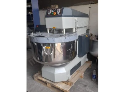 Industrial Spiral Hamur Yoğurma Mikseri 100 Kg Un Kapasiteli