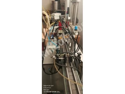 Tam Otomatik Kapak Sıkma Makinası Konvörlü
