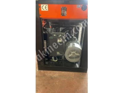 30 Hp (22 Kw) İnvertörlü-Asenkron Motorlu Vidalı Sıfır Kompresör Seti (1000 Lt Tank+ Kurutucu Dahil