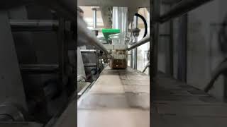 Glass Jar Filling Machine