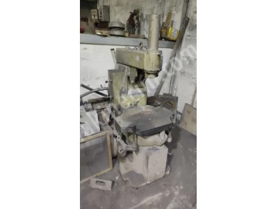 2 Units Clay Sand Jolt Squeeze Molding Machine For Foundry