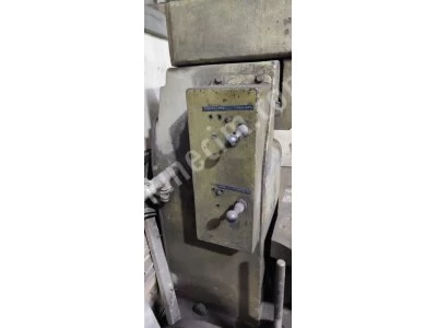 2 Units Clay Sand Jolt Squeeze Molding Machine For Foundry