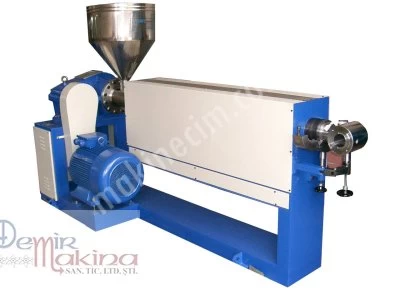 Hose and Cable Extrusion Device