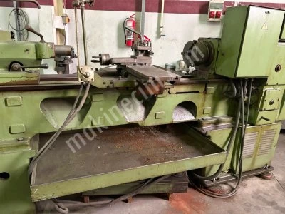 Satılık Uwm 400A Üniversal Torna Tezgahı