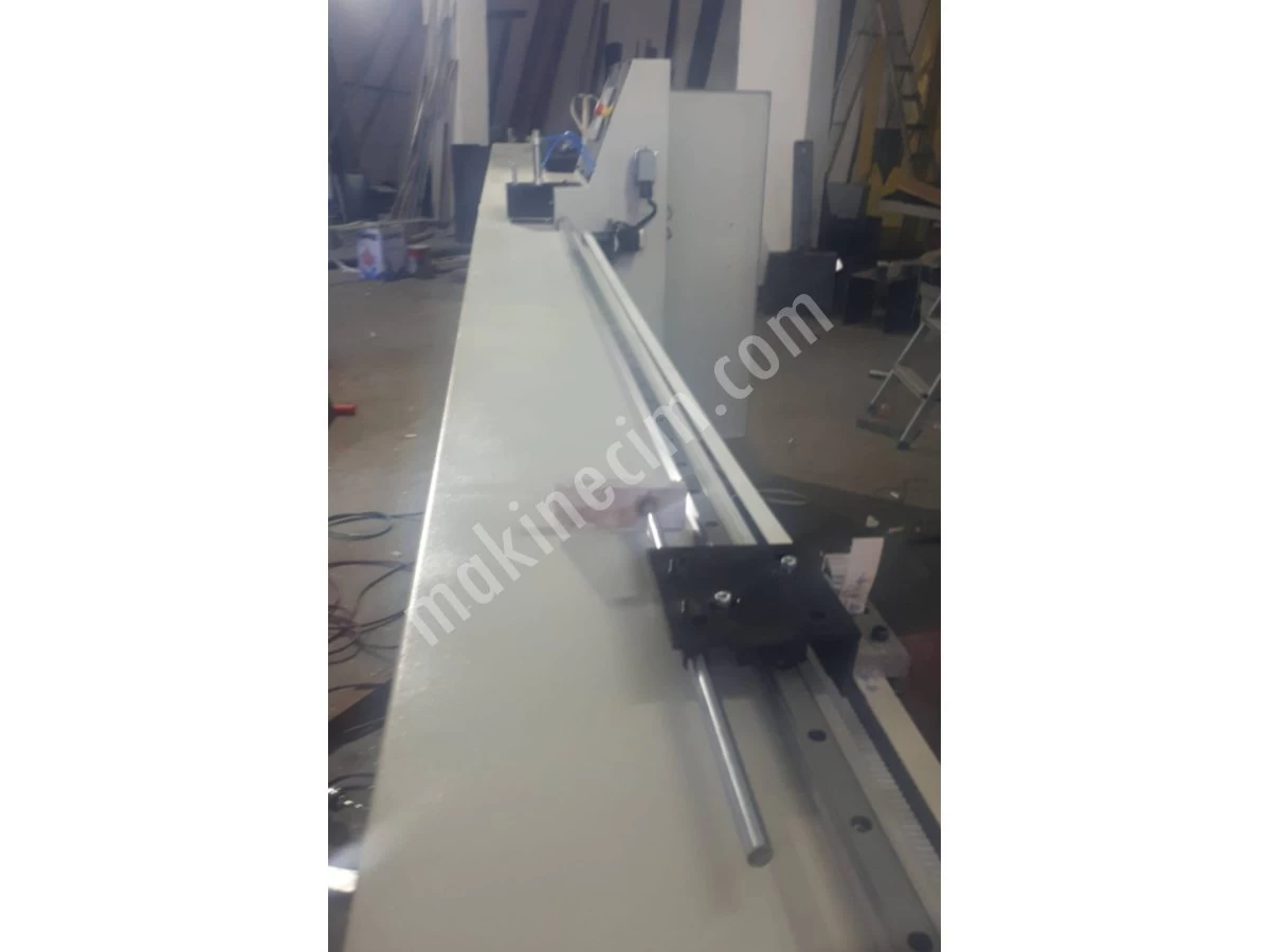 Çıta Kesme Makinası