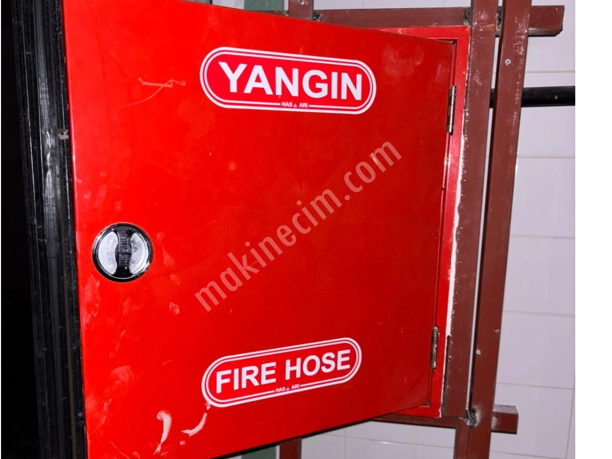 Has Arı Yangın Dolabı Hortum Makaralı 20-30M Temiz 2.El Uygun