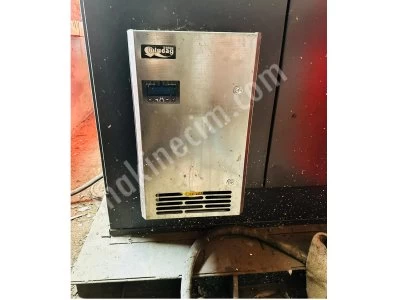 Afd10 Delik Delme Makinesi