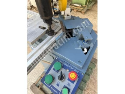 Toskar Woodmaster 200 Tek Kafa 45 Kesim ve Kırlangıç Makinası