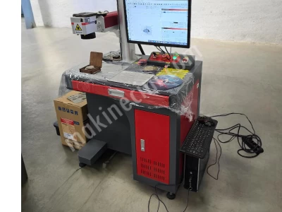 30 W Lazer Markalama Makinesi