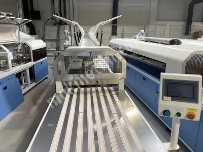 Automatic Garment Folding And Packaging Machine