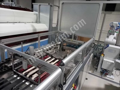 OFC 450 UNIVERSAL OSHIMA OFC 450 Streamlined Garment Folding and Bagging