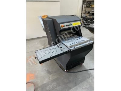 Automatic Bread Slicing Machine