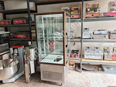 Uğur Döner Raflı Pasta Teşhir Dolabı