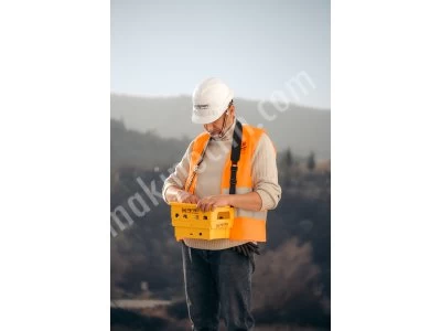 Solar Enerji Santrali Temizlik Robotu