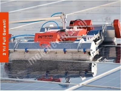 Yüksek Verimli Solar Enerji Temizleme Robotu