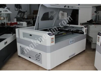 Reklamcı Lazer Kesim Kazıma Makinesi 150Watt