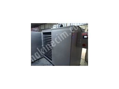 Rapid Combined Gas and Moisture Removal Oven