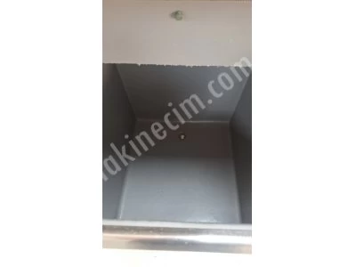 Scotsman Ice Machine 320Kg