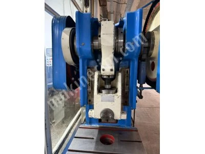 60 Ton Emek Makina Angarajli Pres | Hava Kavramalı | 2006 Model | Tertemiz