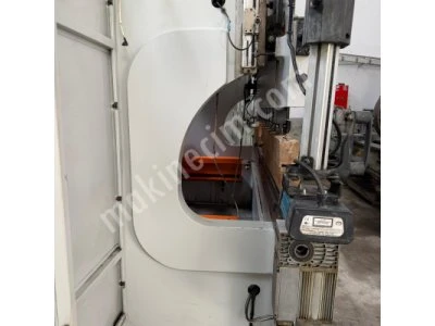 Ermaksan Marka 3 Metre 135 Ton 4 Eksen Cnc Hidrolik Abkant Pres