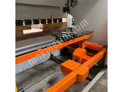 Ermaksan Marka 3 Metre 135 Ton 4 Eksen Cnc Hidrolik Abkant Pres