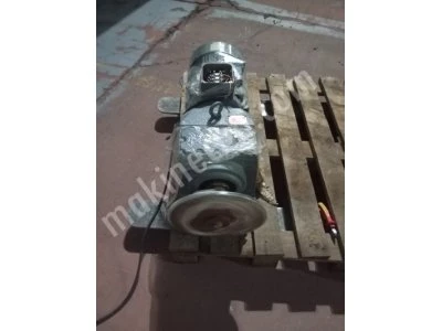 5.5 Kw Mr573 Redüktör Sıfır 48 Devir