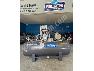 300 Lt 12 Bar Trifaze, 4900 İtalyan Abac Kafalı, 4 Hp Volt Marka Motorlu, Panolu Kompresör